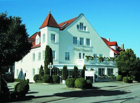 Hotel Daniels Hallbergmoos Exteriör bild